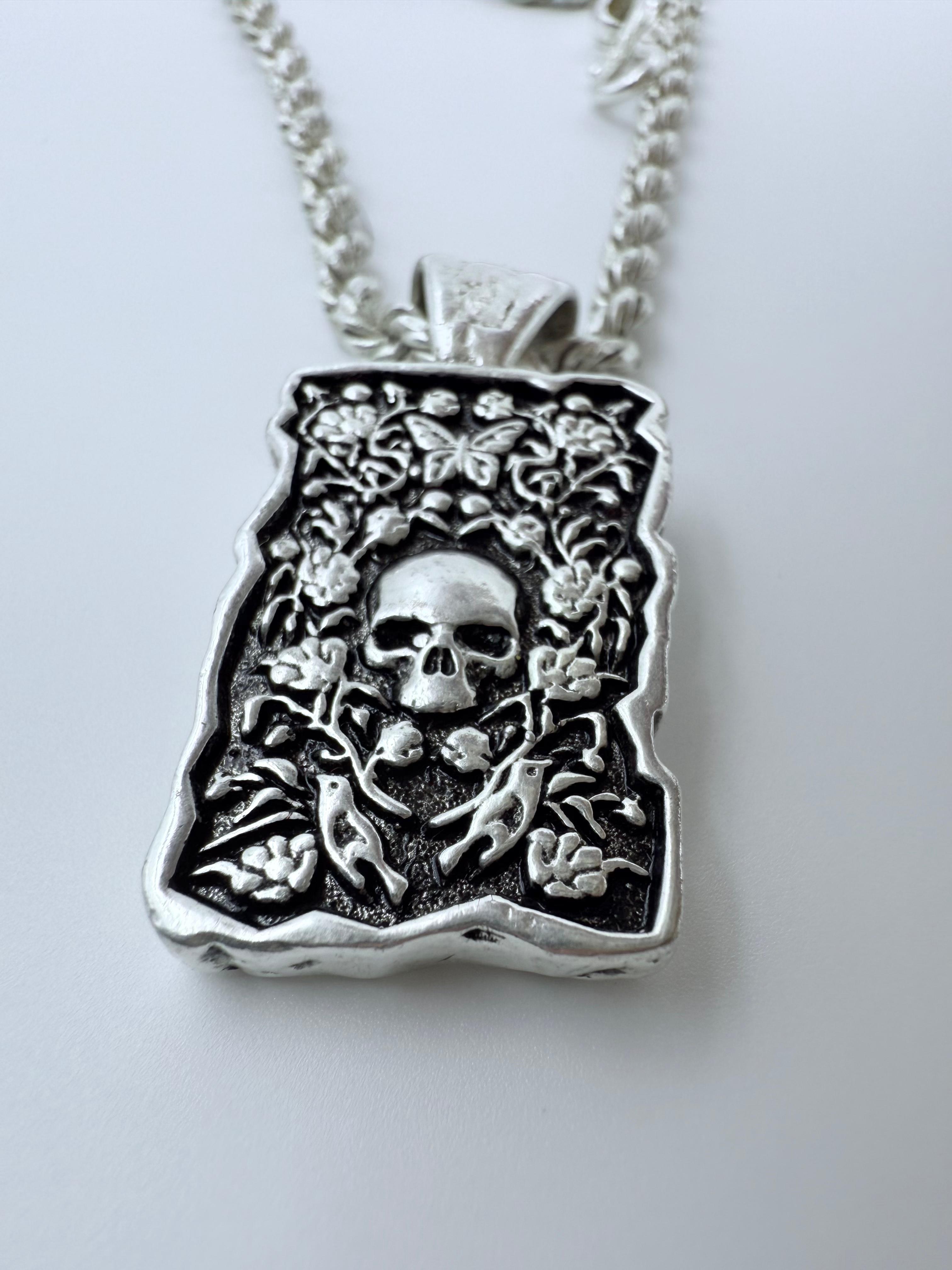 Antique Silver Pendent Skull